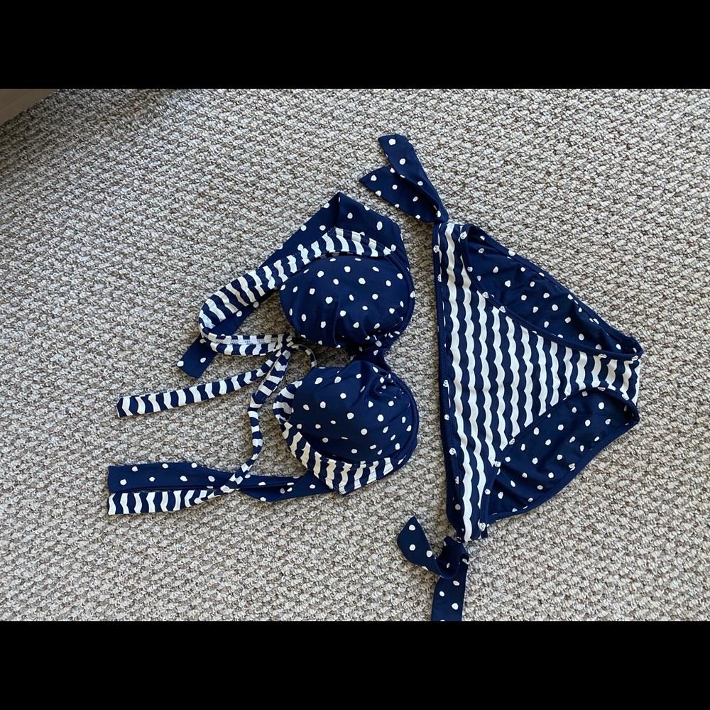 Tommy Bahama bath suit